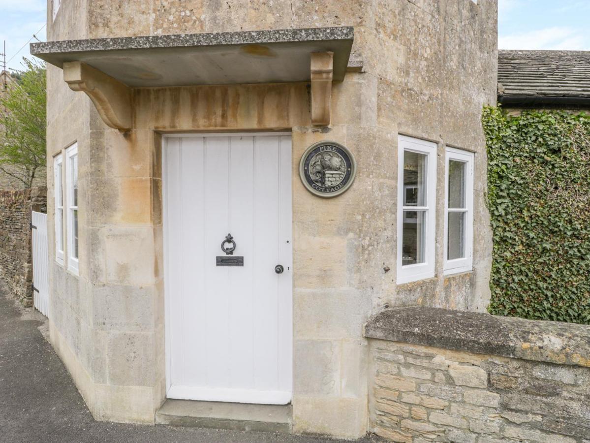 Pike Cottage Acton Turville Exterior foto