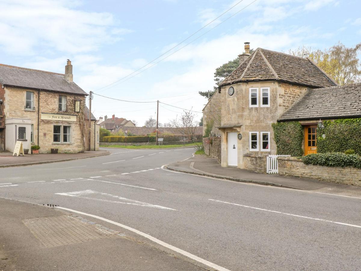 Pike Cottage Acton Turville Exterior foto